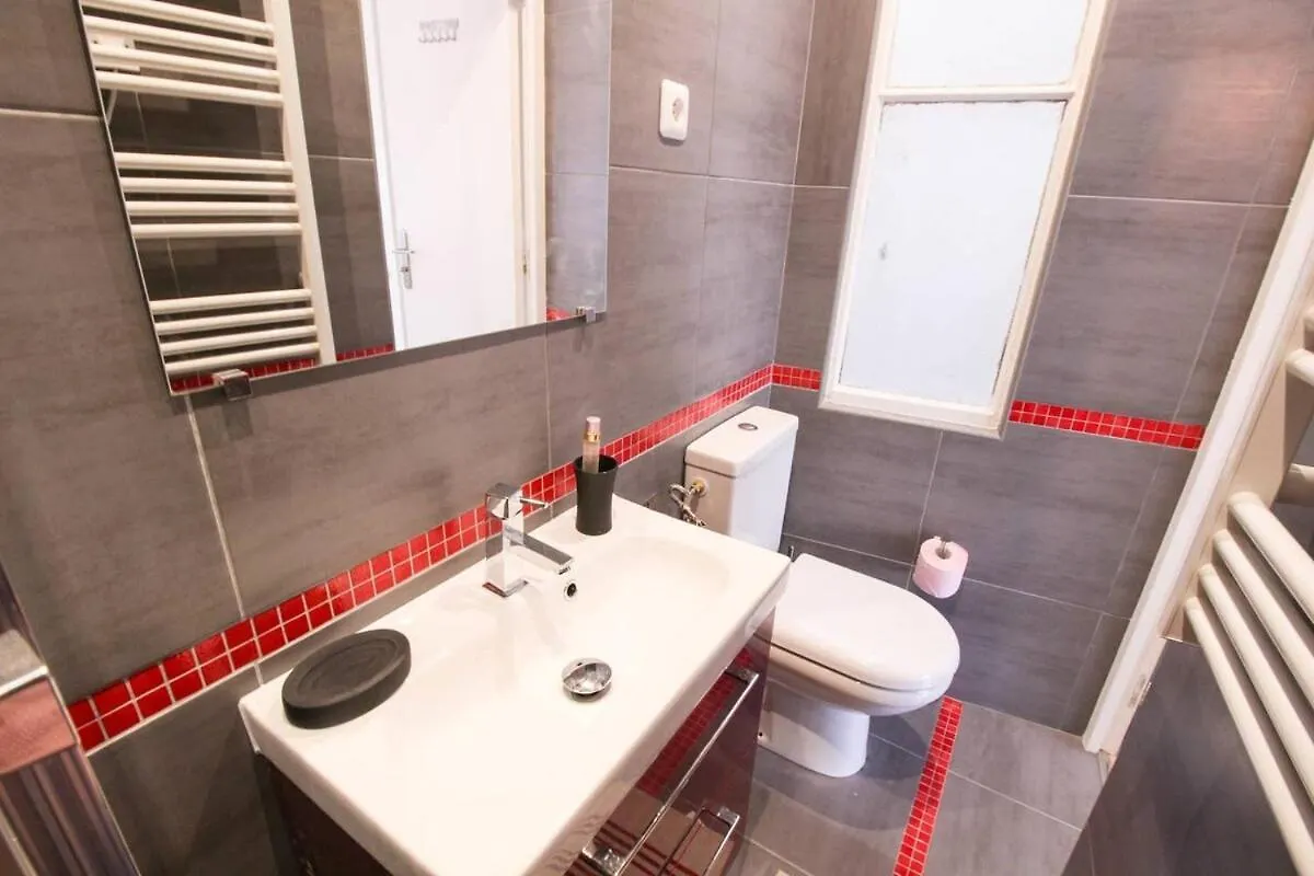Cosy, Tour Eiffel - Champs De Mars Apartment Paris